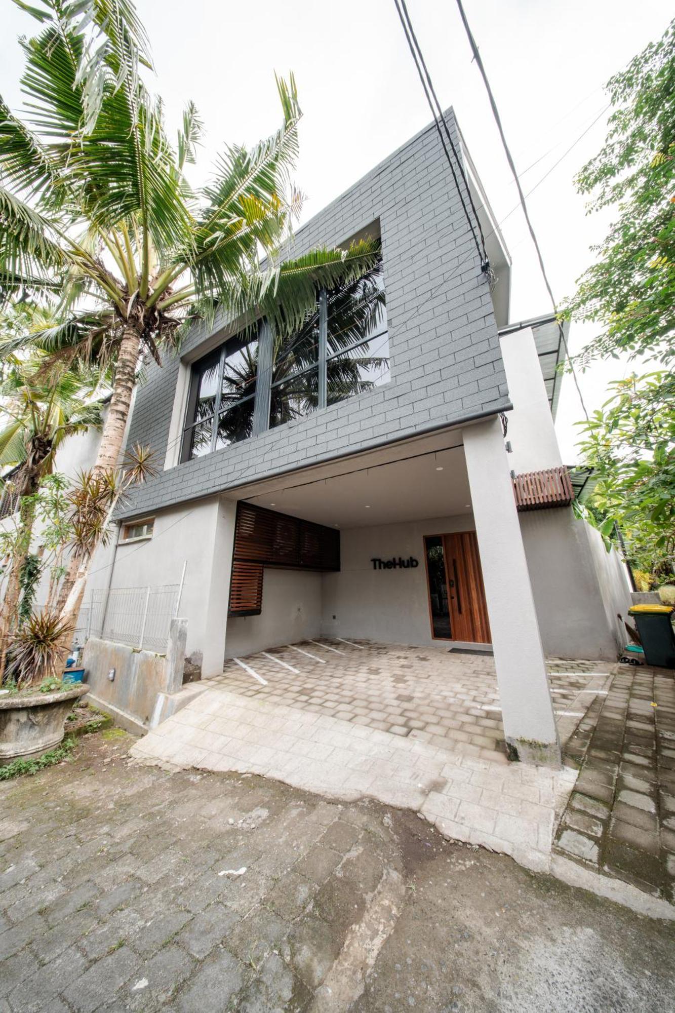 Thehub Pererenan Coworking, Pool And Rooftop Canggu Exterior foto
